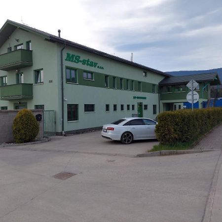 Ms-Ubytovanie Hotell Dolny Kubin Exteriör bild